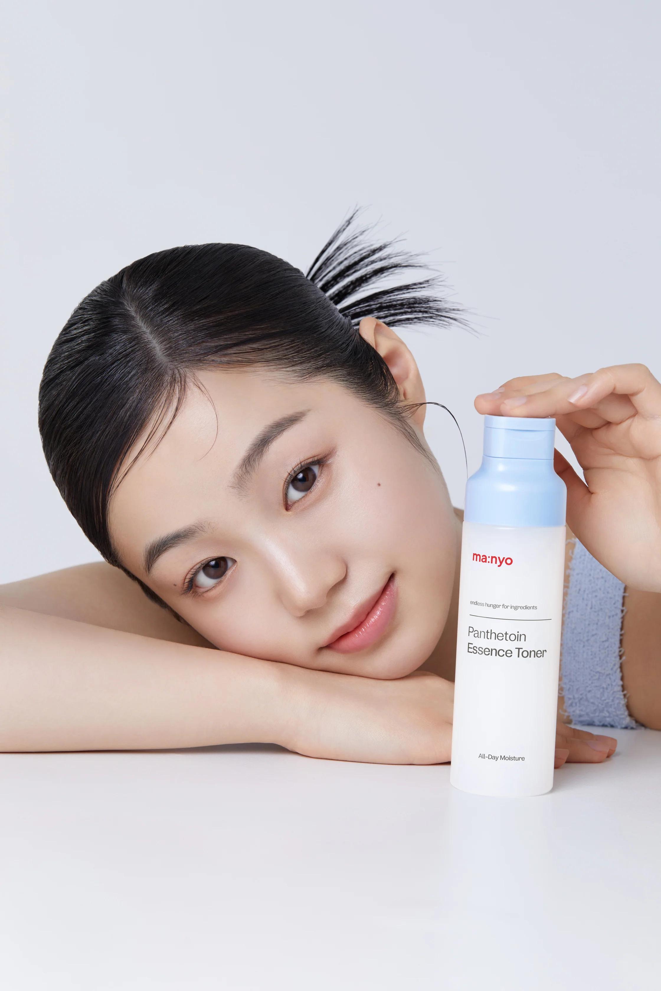 Panthetoin Essence Toner - Image 7